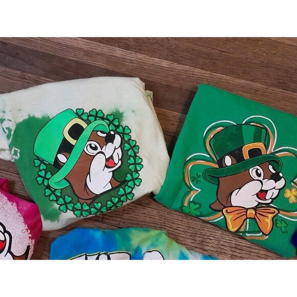 Buc-ee's "Bundle Of  14" Size Large All Holidays & Florida-Themed Graphic Tees - Picture 4 of 8